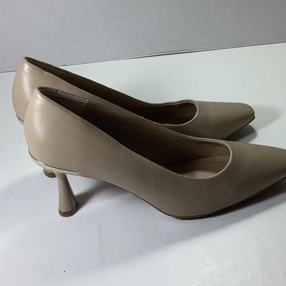 Alfani Women's Callette Pumps. Note No Box - Picture 4 of 6